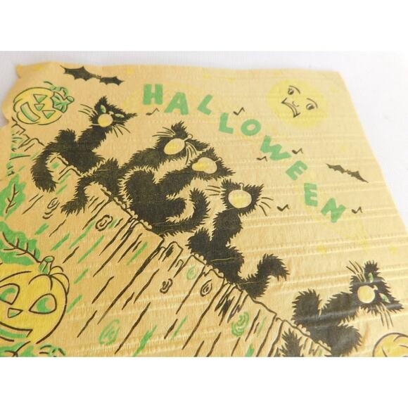 Vintage Halloween Crepe Paper Napkin Black Cats Pumpkins SET OF 3 - Picture 5 of 7